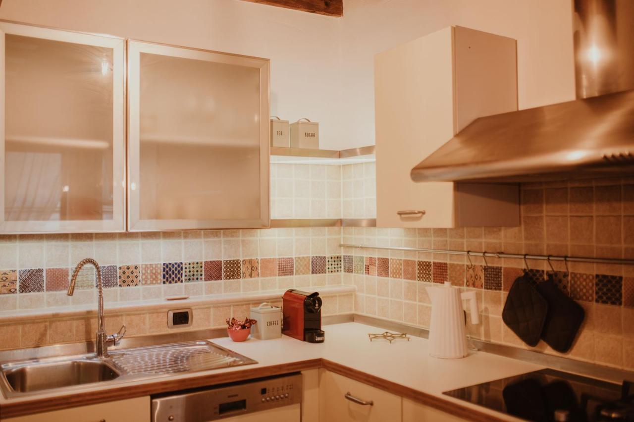 Casa Sgarzarie Exclusive Apartment 베로나 외부 사진